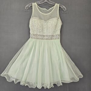 My Michelle Green Mini Dress Formal Beaded Sleeveless Prom  Women Size 3 Juniors